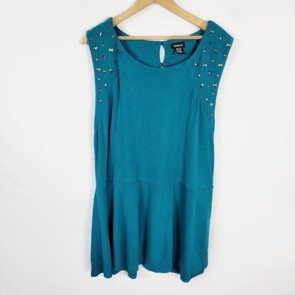 Torrid Size 4 Pendulum top - Picture 1 of 7